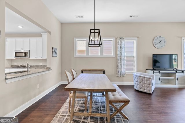 330 Chestnut Oak Drive, Peachtree City, GA 30269