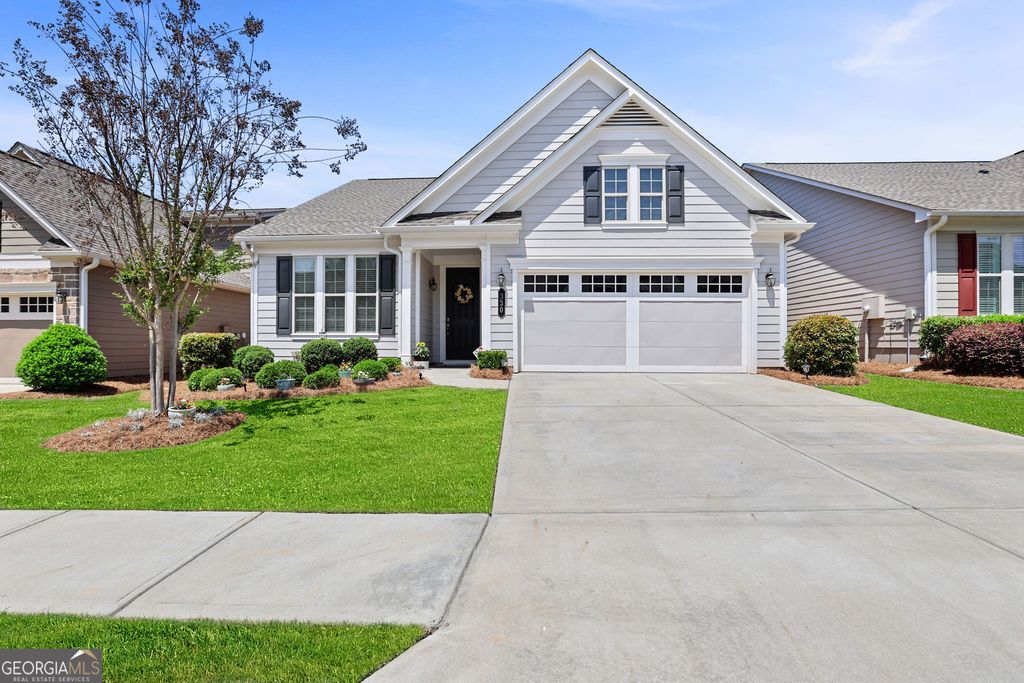 330 Chestnut Oak Drive, Peachtree City, GA 30269