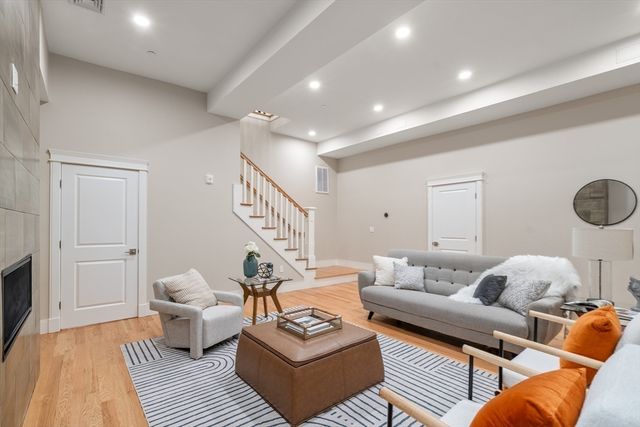 38 Spring Park Avenue 1, Boston, MA 02130