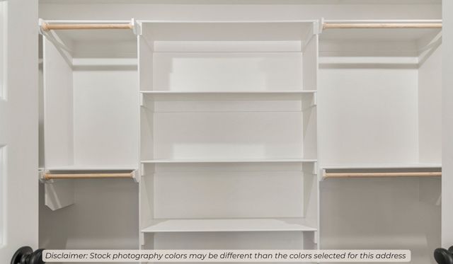 9236 S Pleasant Valley Road, Gentry, AR 72734