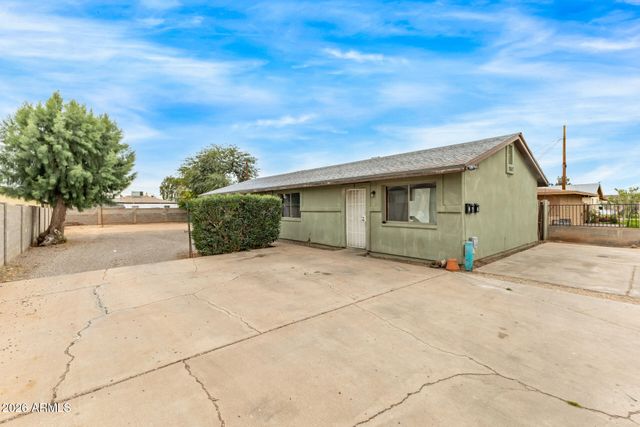 2621 E BRILL Street, Phoenix, AZ 85008