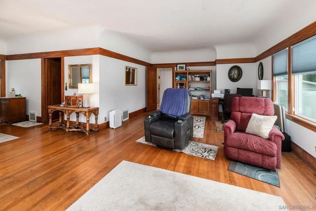 2911 15 Kalmia St, San Diego, CA 92104