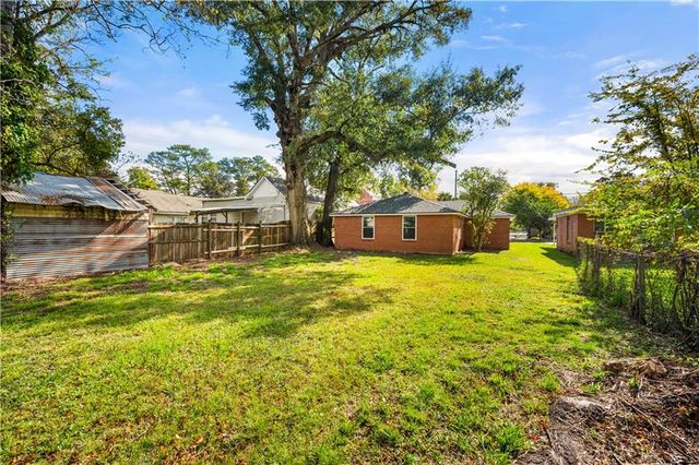 2230 ALBERT Street, Alexandria, LA 71301