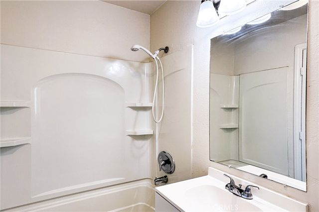 4418 Jill, Oceanside, CA 92057