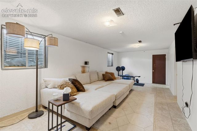 4002 Shelley Avenue, Colorado Springs, CO 80910