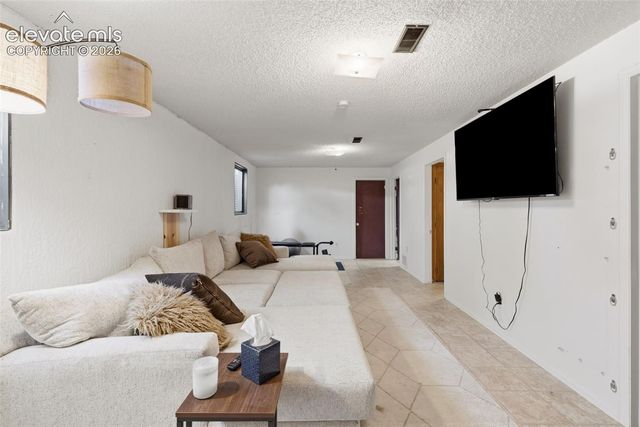4002 Shelley Avenue, Colorado Springs, CO 80910