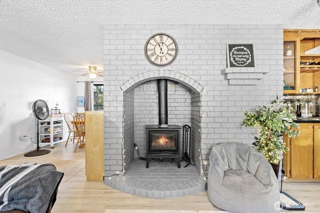 15107 1510 15th Avenue E, Tacoma, WA 98445