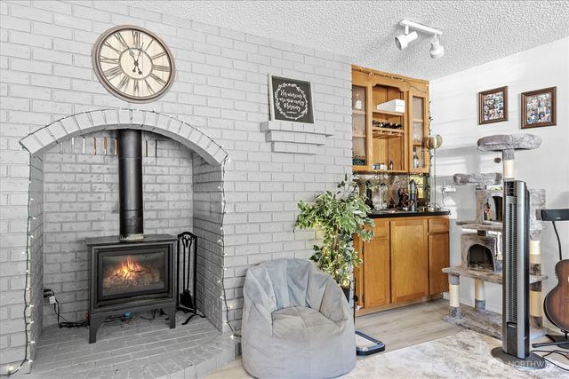 15107 1510 15th Avenue E, Tacoma, WA 98445