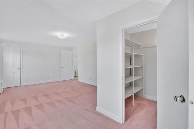 231 Dayton St, Springfield, MA 01118