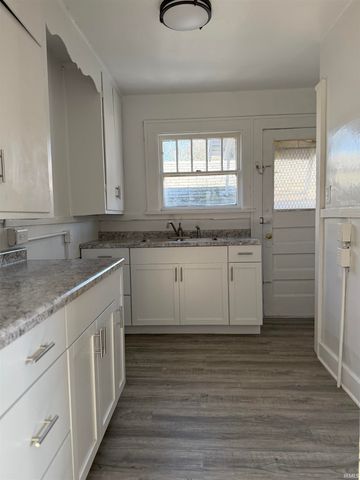 407 W Lexington Avenue, Fort Wayne, IN 46807