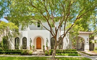 15 Seabluff, Newport Beach, CA 92660