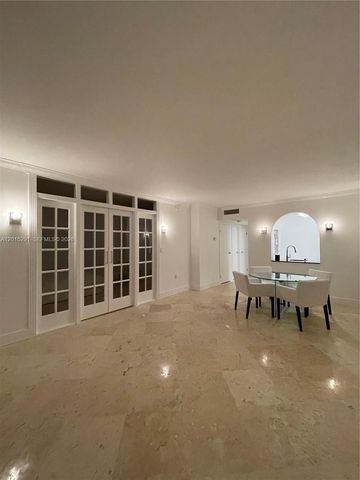 3625 N Country Club Dr 907, Aventura, FL 33180