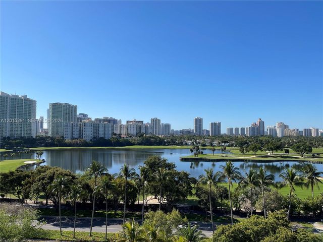 3625 N Country Club Dr 907, Aventura, FL 33180