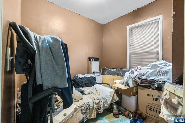 1063 Bond Street, Elizabeth, NJ 07201