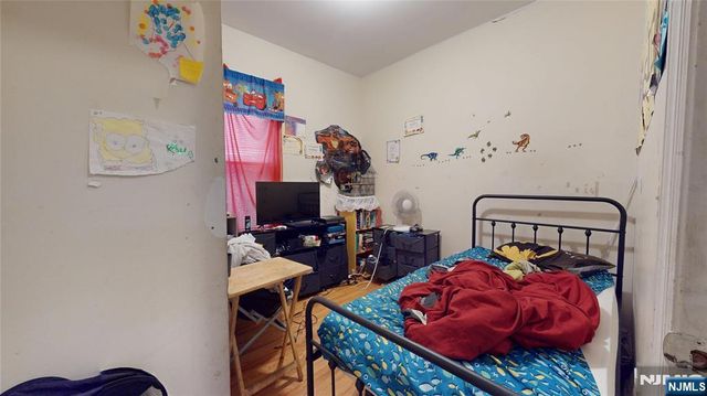 1063 Bond Street, Elizabeth, NJ 07201