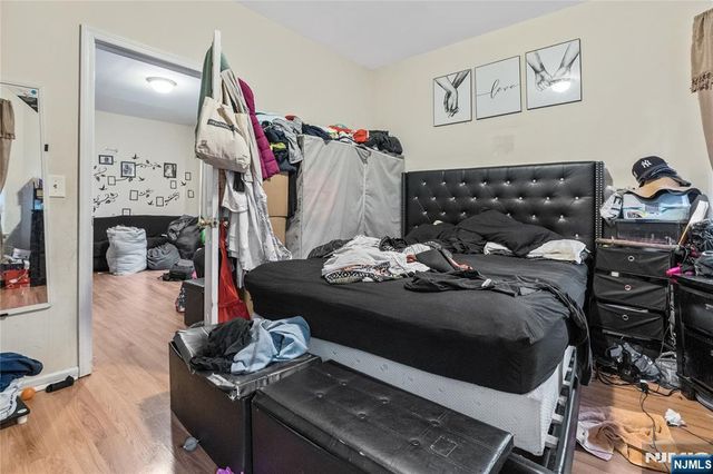 1063 Bond Street, Elizabeth, NJ 07201