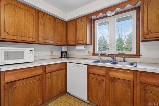 300 Catherine Street, Clay, NY 13212