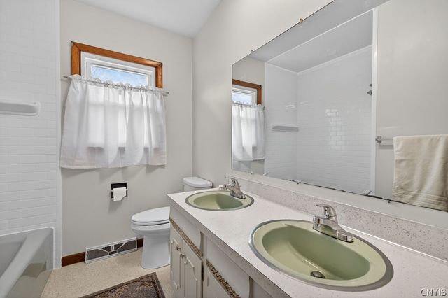 300 Catherine Street, Clay, NY 13212