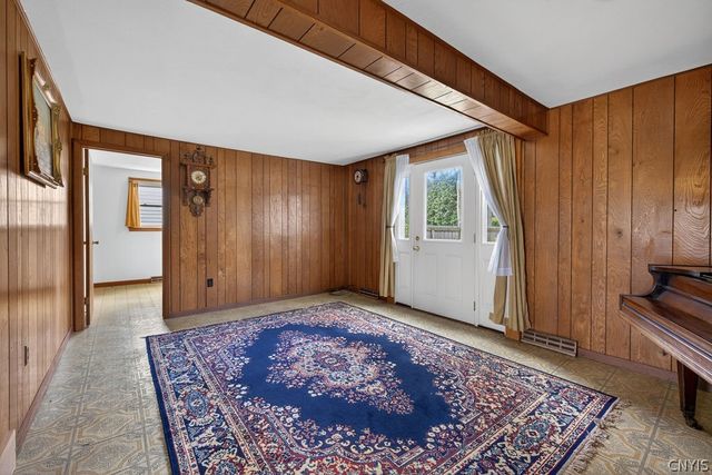 300 Catherine Street, Clay, NY 13212