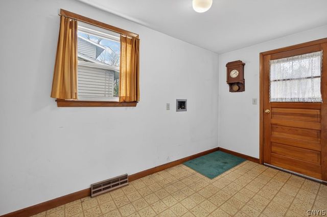 300 Catherine Street, Clay, NY 13212