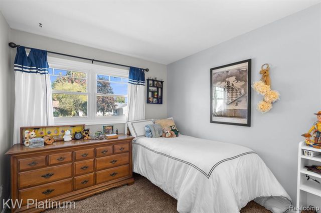 3269 Lake Drive, Fort Gratiot, MI 48059