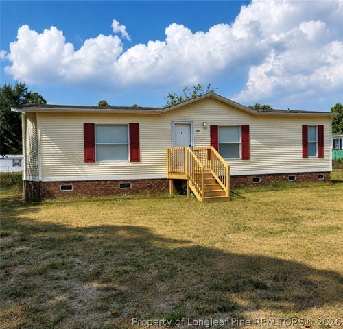 664 Sandy Grove Road, Lumber Bridge, NC 28357
