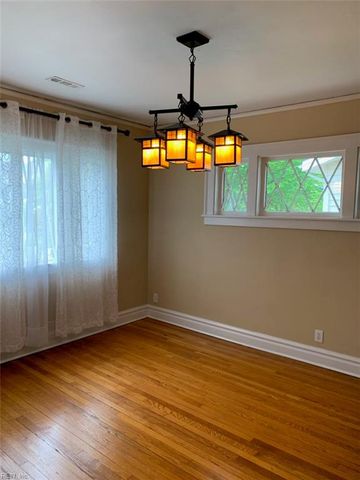 1118 Jamestown CRES, Norfolk, VA 23508