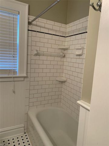 1118 Jamestown CRES, Norfolk, VA 23508