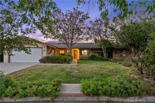 15913 Napa Street, North Hills, CA 91343