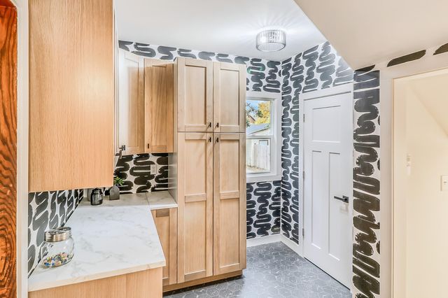 919 4th Street N, Fargo, ND 58102