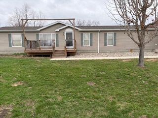 35532 M 40, Waverly Twp, MI 49079