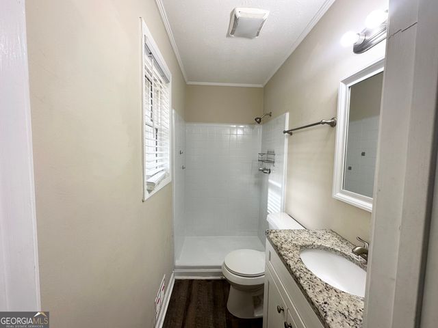 464 Stonewood Drive, Stone Mountain, GA 30087