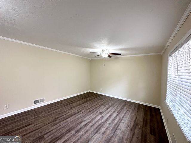 464 Stonewood Drive, Stone Mountain, GA 30087
