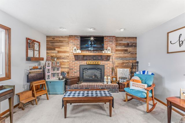 4028 Willowood Drive, Lafayette, IN 47905