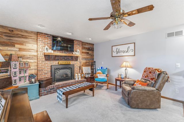 4028 Willowood Drive, Lafayette, IN 47905