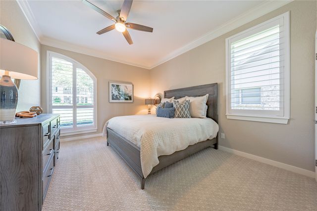 684 Enchanted Isles Drive, Mabank, TX 75156