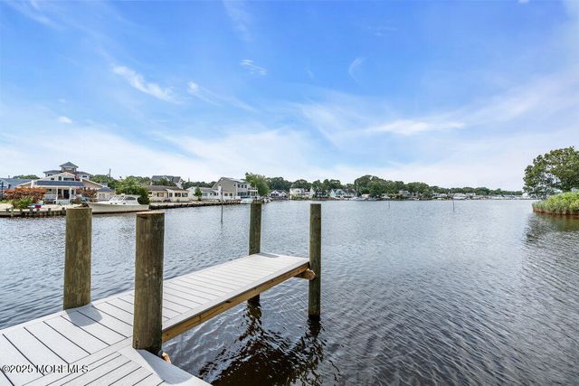 79 Saltspray Drive, Forked River, NJ 08731