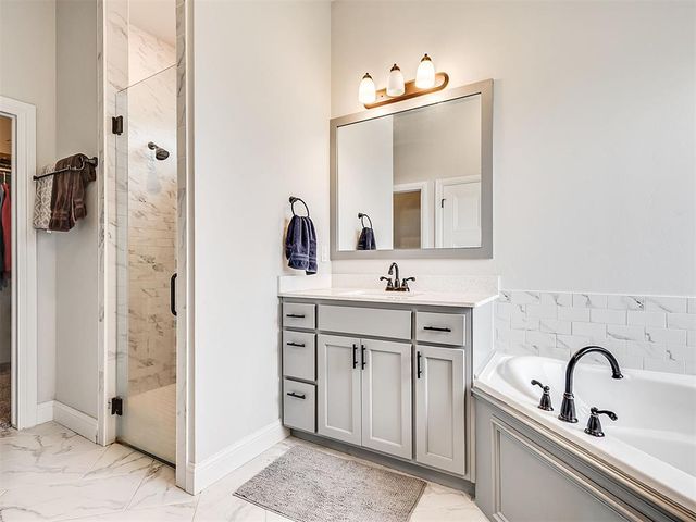 2909 Bens Circle, Yukon, OK 73099