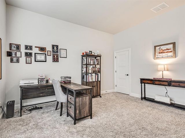 2909 Bens Circle, Yukon, OK 73099