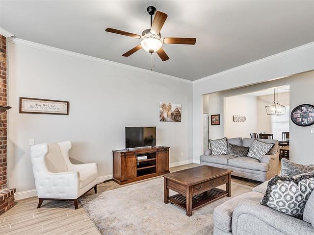 2909 Bens Circle, Yukon, OK 73099