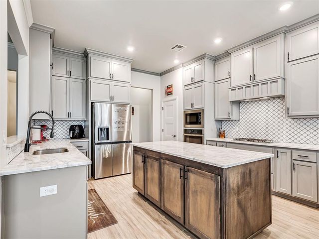 2909 Bens Circle, Yukon, OK 73099