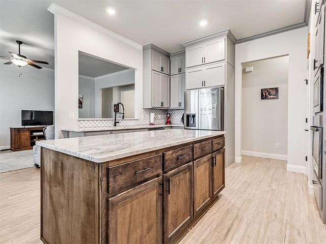 2909 Bens Circle, Yukon, OK 73099