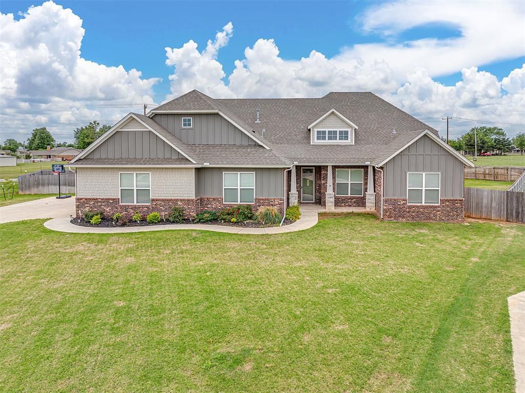 2909 Bens Circle, Yukon, OK 73099
