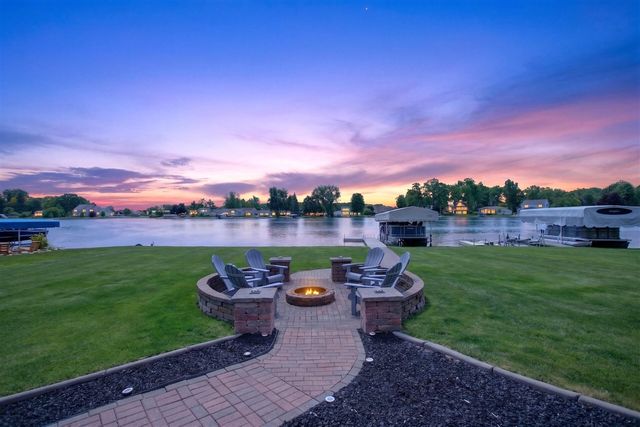 260 Pine Hill Lake Drive, Horton, MI 49246