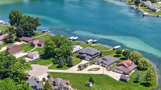 260 Pine Hill Lake Drive, Horton, MI 49246