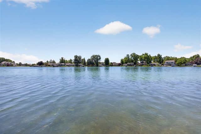 260 Pine Hill Lake Drive, Horton, MI 49246