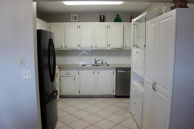 35 SOMERSET B 35, West Palm Beach, FL 33417