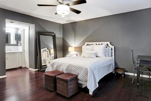 3401 Timmons Lane 26, Houston, TX 77027