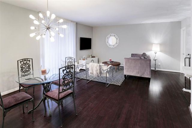 3401 Timmons Lane 26, Houston, TX 77027