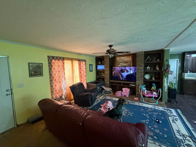 2508 Amos Ridge Road, Frenchburg, KY 40322